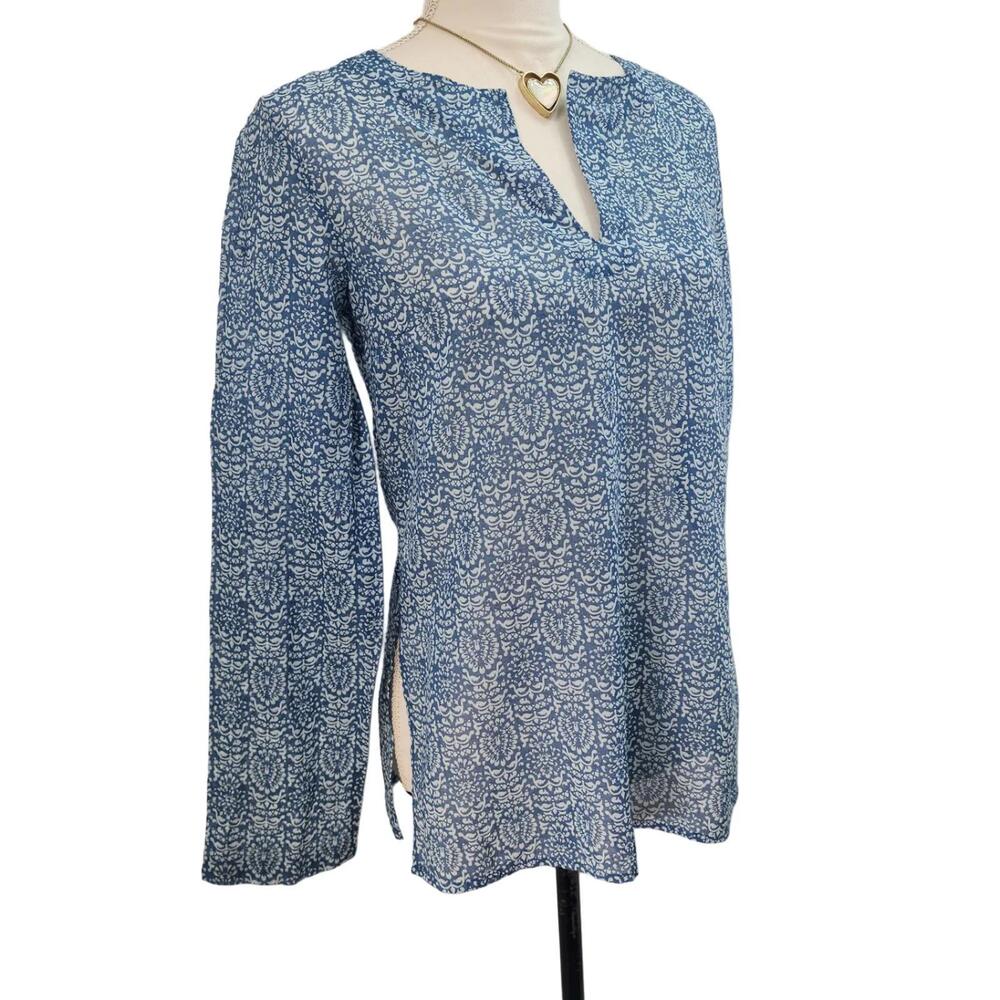 Tommy Hilfiger. Y2K, Blue and White Geometric Print Sheer Tunic. Size: Small